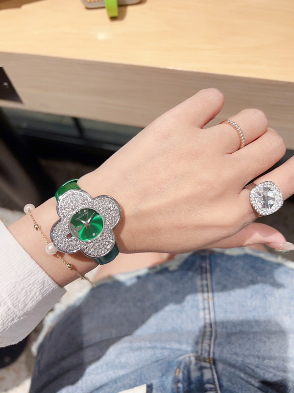 ブランド時計細部ディテール